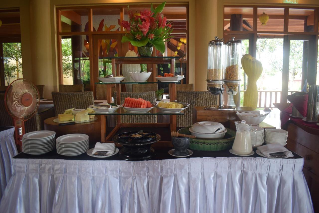 Aureum Palace Hotel & Resort Inle Ньоншуэ Экстерьер фото