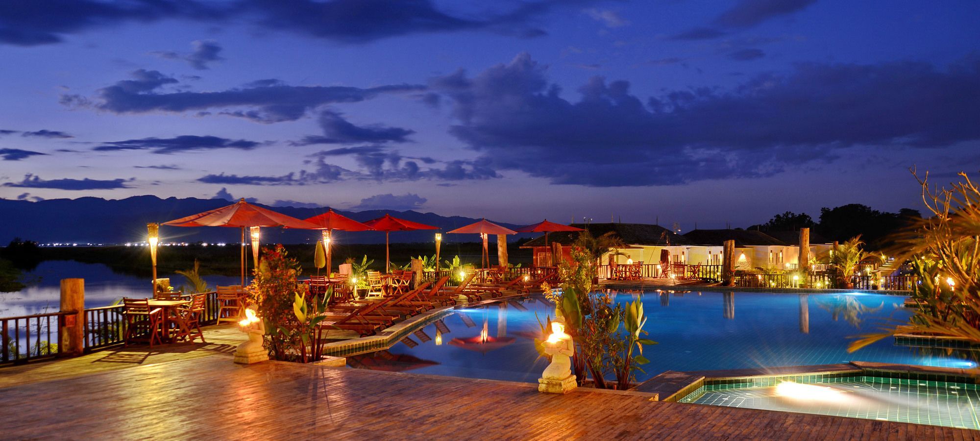 Aureum Palace Hotel & Resort Inle Ньоншуэ Экстерьер фото