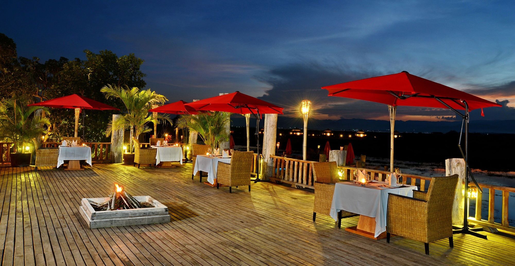 Aureum Palace Hotel & Resort Inle Ньоншуэ Экстерьер фото